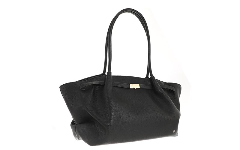 Black Damestas Cambridge