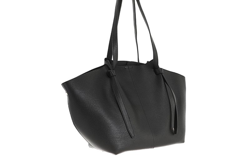 Black Shopper Todi