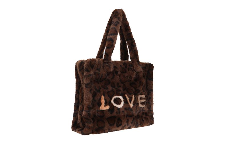 Love Monterosa Shopper