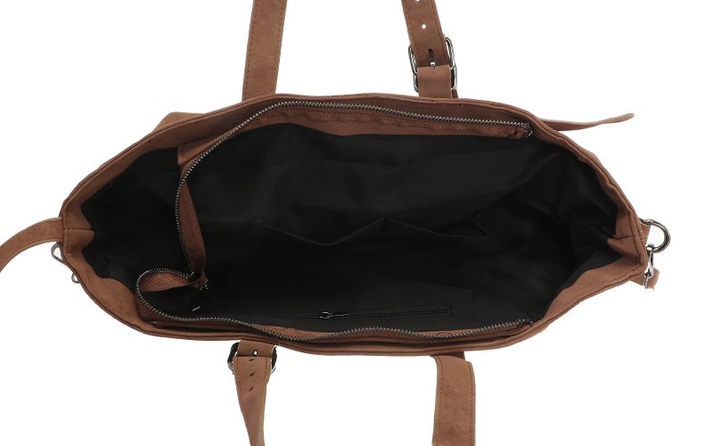 Camel Shopper Windsor